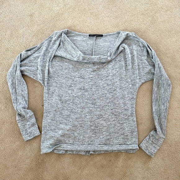Whitehouseblackmarket cold shoulder sweater - Picture 1 of 3